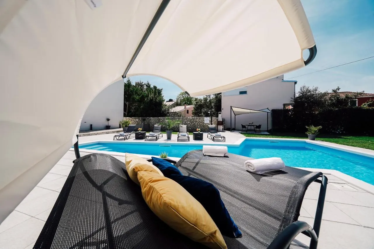 Holiday Home Apartments Bellamare Zadar 0*,