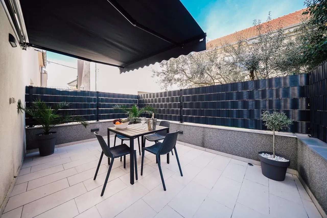 Holiday Home Apartments Bellamare Zadar 0*,  Croatia