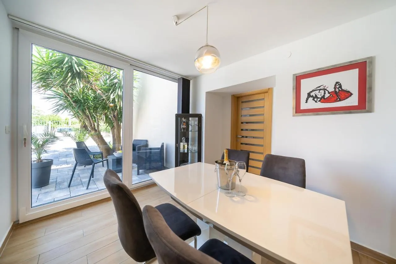 Holiday Home Apartments Bellamare Zadar